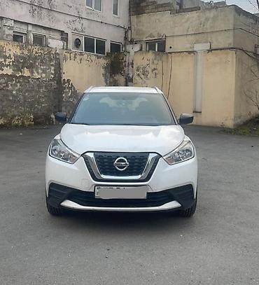 Nissan Kix: 1.6 л | 2017 г at lalafo.az Nissan Kix: 1.6 л | 2017 г