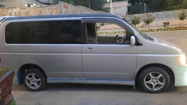 машина мерс с: Honda