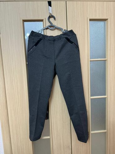 мужские классические брюки: Спортивные/повседневные брюки темно‑серого цвета. - Прямой зауженный