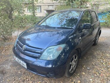 продам авто в рассрочку бишкек: Toyota ist: 2003 г., 1.3 л, Автомат, Бензин, Хетчбек