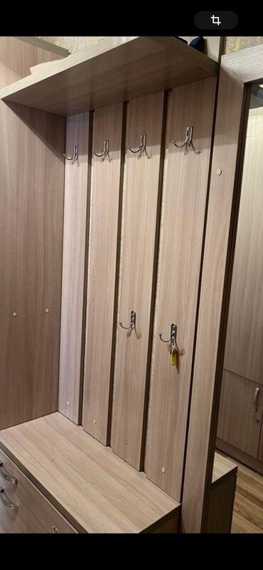 Двуспальные кровати: Сдаю в аренду двух комнатную квартиру Таунхаус кухня + студия 60 — 5