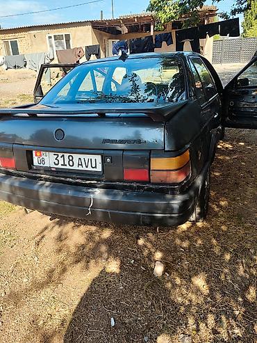 Volkswagen: Volkswagen Passat: 1988 г., 1.8 л, Механика, Бензин, Седан — 6