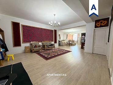 Долгосрочная аренда квартир: 4 комнаты — 9