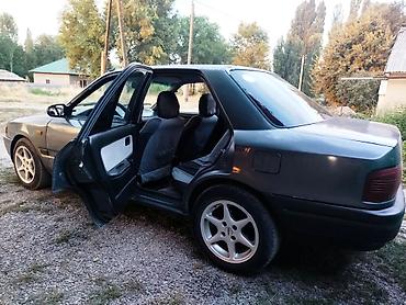 e klass: Mazda 323: 1989 г., 1.6 л, Механика, Бензин, Седан — 4