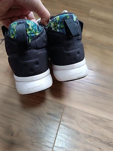 Patike: Reebok patike sa šarenim printom i kaišem na čičak - Model: visoke — 5