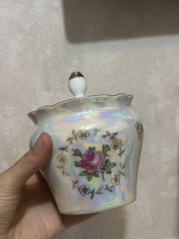 Digər içki üçün qablar: Kahla” – Almaniyanın məşhur keramika və porselen istehsalçısıdır — 6