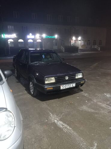 Volkswagen: Volkswagen Jetta: 1990 г., 1.8 л, Механика, Бензин, Седан