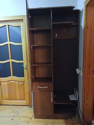 Dəhliz üçün funksional şkaf-komod - Material: taxta/laminat, tünd