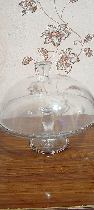 şüşe kesen: Tort və şiriniyyat qabı, Şüşə — 1