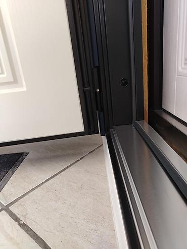 Qapılar və aksessuarlar: B-501 Siniy Soft Kateqoriya: Seyf qapıları Ölçü: 96x205, 96x215 Zavod — 5