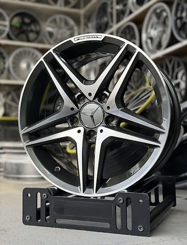 Литые Диски R 18 AMG, Комплект, отверстий - 5, Б/у