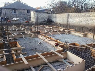 Tikinti işləri: 📌 Xidmətlərimiz 🛠Tikinti və Təmir: ▪ Mənzillərin təmiri ▪ Həyət evləri — 1