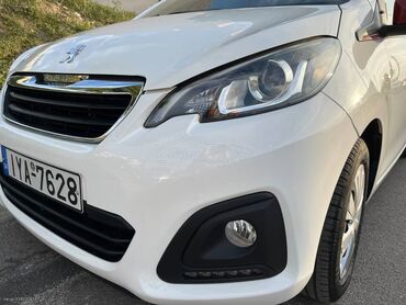 Οχήματα: Peugeot : 1 l. | 2018 έ. | 25600 km. Χάτσμπακ