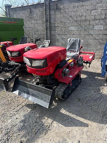 Другие тракторы: Мини трактор, гусеничный, дизель Мини экскаватор, гусеничный дизель 36 — 4