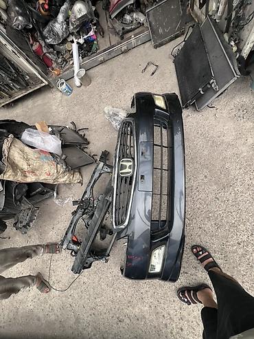 Передний бампер в сборе для Honda Инспаер (оригинальная решётка