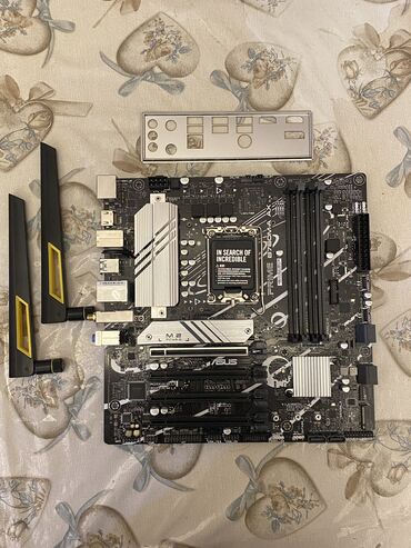 Korpuslar: Ana Platası Asus B760, İşlənmiş