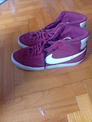 premiata patike: Nike Blazer Mid – bordo patike - Model: Nike Blazer Mid (visoki kroj) — 3