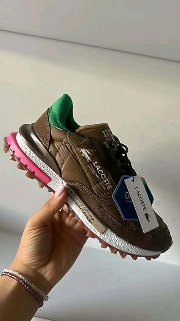 lacoste air max: Lacoste patike
36-44
Cena 4900 din — 1