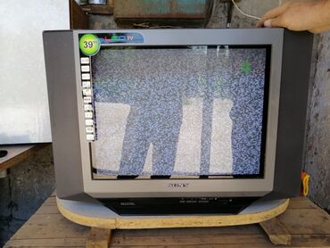 Электроника: Продаю работающий телевизор СОНИ. Диагональ экрана 21 дюйм. Самовывоз