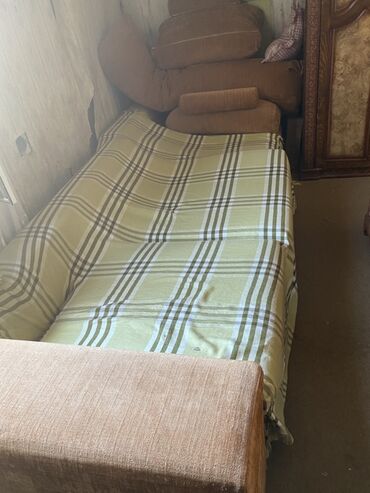 бескаркасный диван кровать: Угловой диван, Б/у, Нераскладной, Без подьемного механизма, Ткань, Нет доставки