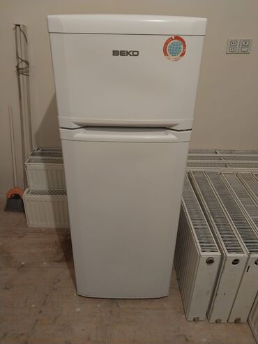 куплю холодильник бу в рабочем состоянии: Холодильник Beko, цвет - Белый