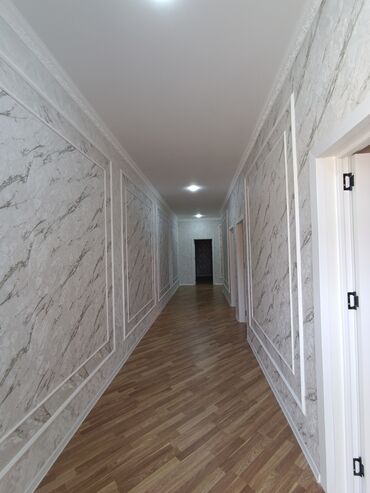 Həyət evləri və villaların satışı: Binəqədi qəs. 3 otaqlı, 100 kv. m, Yeni təmirli — 4