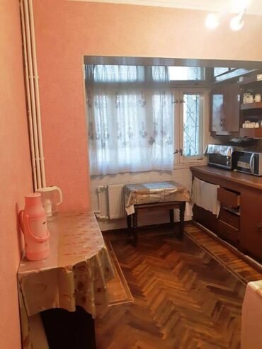 Köhnə tikili: Bakı, 4 otaqlı, Köhnə tikili, 128 kv. m — 8