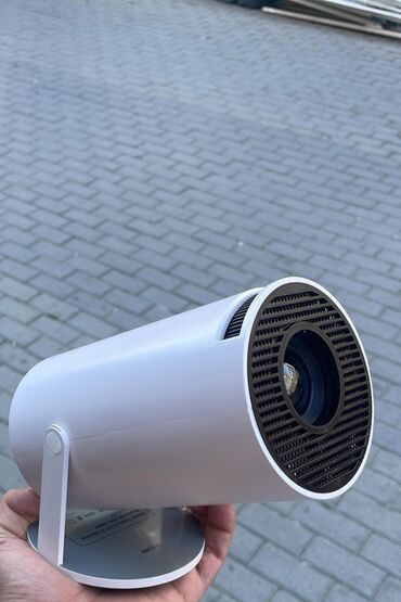 Portativ Proyektor