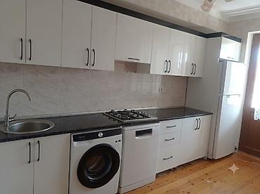 Metbex mebeli 650₼ Qaz,moyka verilir uzunluq 4 m Unvan Hokmeli