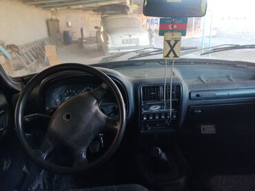 продажа машин в азербайджане: GAZ Volga 3110, sedan, qara rəng. ətraflı məlumat üçün qeyd edilən
