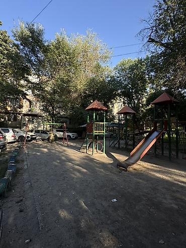 село чуй кыргызстан: 3 комнаты, 64 м², ул. Московская / Турусбекова Индивидуалка, 2 этаж, Косметический ремонт — 10