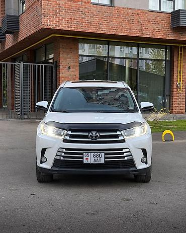 к3 2019: Toyota Highlander: 2017 г., 3.5 л, Автомат, Бензин, Кроссовер — 1
