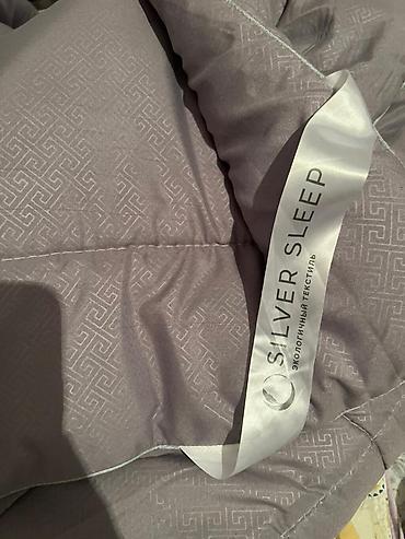 Одеяла и пледы: Одеяло, Б/у, Все сезоны — 11