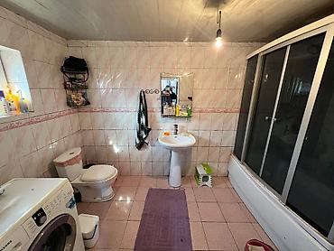 Sale of cottages and houses: Продается Дом * ﻿﻿Адрес: ж/м Кара Жыгач * ﻿﻿Площадь: 100км2 — 11