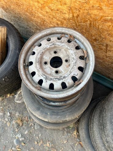 бишкек мото: Дөңгөлөктөр монтажда 185 / 60 / R 14, Жеңил унаалар, Темир, тешиктери - 4