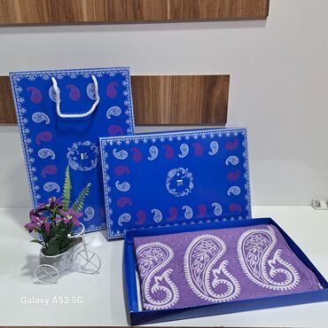 Baş geyimləri: Kelagayı🥰 Ipek və pambıq materıal.hediyyelik,🌹 Öicü 140/140. Qutusu — 30