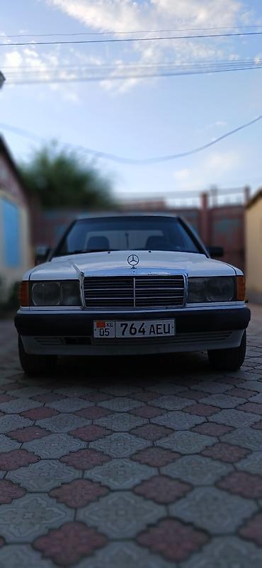Продажа авто: Mercedes-Benz 190: 1991 г., 1.8 л, Механика, Бензин, Седан — 3