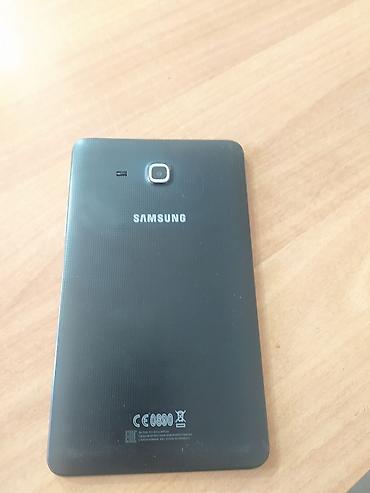 Samsung: Samsung Galaxy Tab (7"-ə yaxın ekranlı kompakt model - Rəng: Qara - — 2