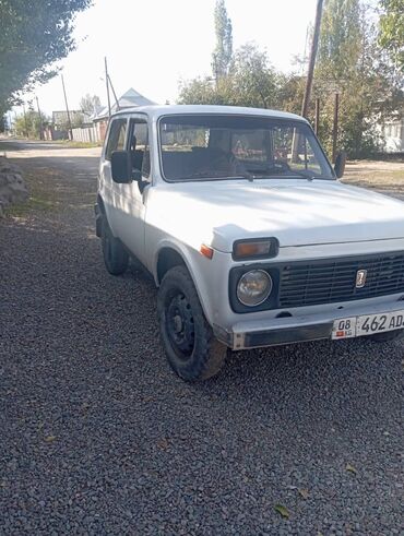 авто семёрка: ВАЗ (ЛАДА) 4x4 Niva: 1988 г., 1.7 л, Механика, Бензин