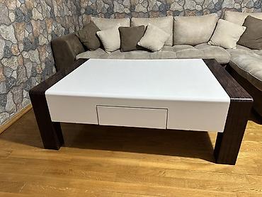 salon divan: Dördbucaq masa, Açılmayan, Təkərsiz, Parlaq laminat, Zəmanətsiz, Ödənişli çatdırılma, Ünvandan götürmə — 2