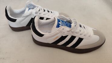 mokasine sa krznom: Trainers, Adidas, size - 36