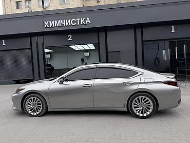 мерседес бенц с: Lexus ES: 2019 г., Автомат, Гибрид, Седан — 3