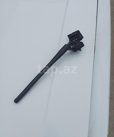 Maşın üçün dam antenası - Klassik qara rəngli xarici dam antenası - lalafo.az -da Maşın üçün dam antenası - Klassik qara rəngli xarici dam antenası -