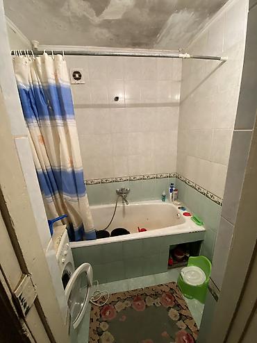 торг: 3 комнаты, 70 м², Индивидуалка, 2 этаж, Старый ремонт — 10