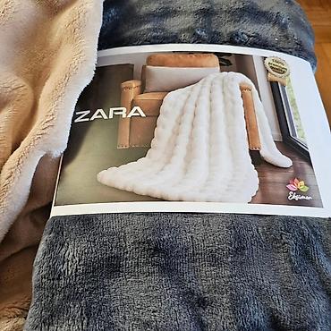 bebe devojcice slike: Zara cebe
200x150cm
Cena 2600 din — 1