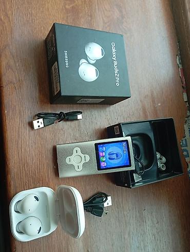 Səsgücləndiricilər, qulaqlıqlar və mikrofonlar: Məhsul: Samsung Galaxy Buds2 Pro (ağ rəng) Xüsusiyyətlər: - “Sound by — 12