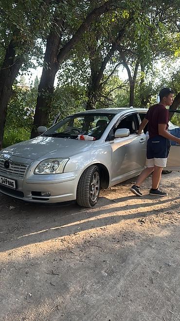 Унаа сатуу: В продаже Тайота авенсис в хорошем состоянии Серебристый седан класса — 2