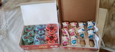 Uşaqlar üçün digər mallar: Hər növ məktəb ləvazimatları satılır — qələm, dəftər, pozan, xətkeş — 10