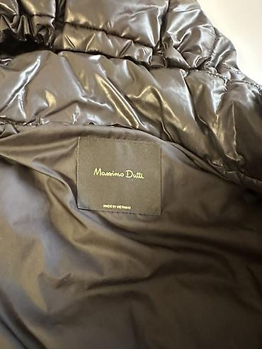 Личные вещи: Massimo Dutti qadın şişmə jilet 265 azn alınıb Ölcü M Deməkmolar — 4