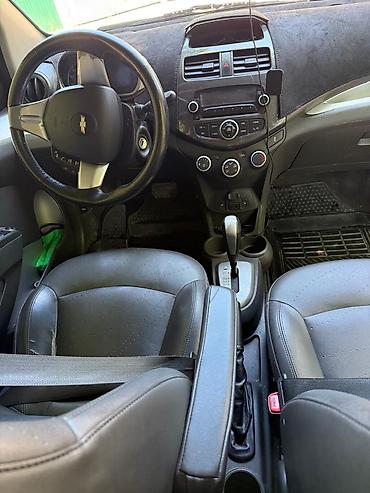 авто химикат: Chevrolet Spark: 2014 г., 1 л, Вариатор, Бензин, Хэтчбэк — 7
